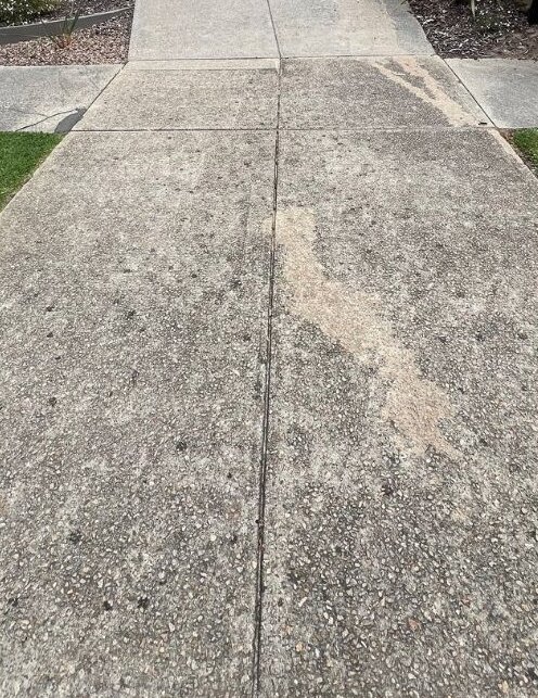 Exposed Aggregate Driveway before pressure cleaning