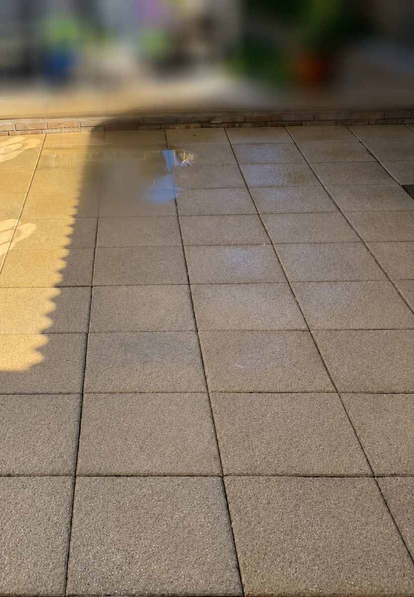 Outdoor Paver Patio after pressure cleaning