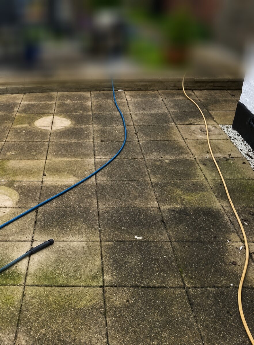 Outdoor Paver Patio before pressure cleaning